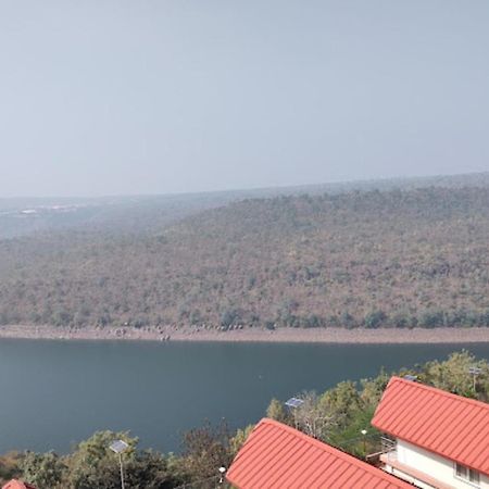 Hotel Haritha , Eegalapenta Srisailam Buitenkant foto