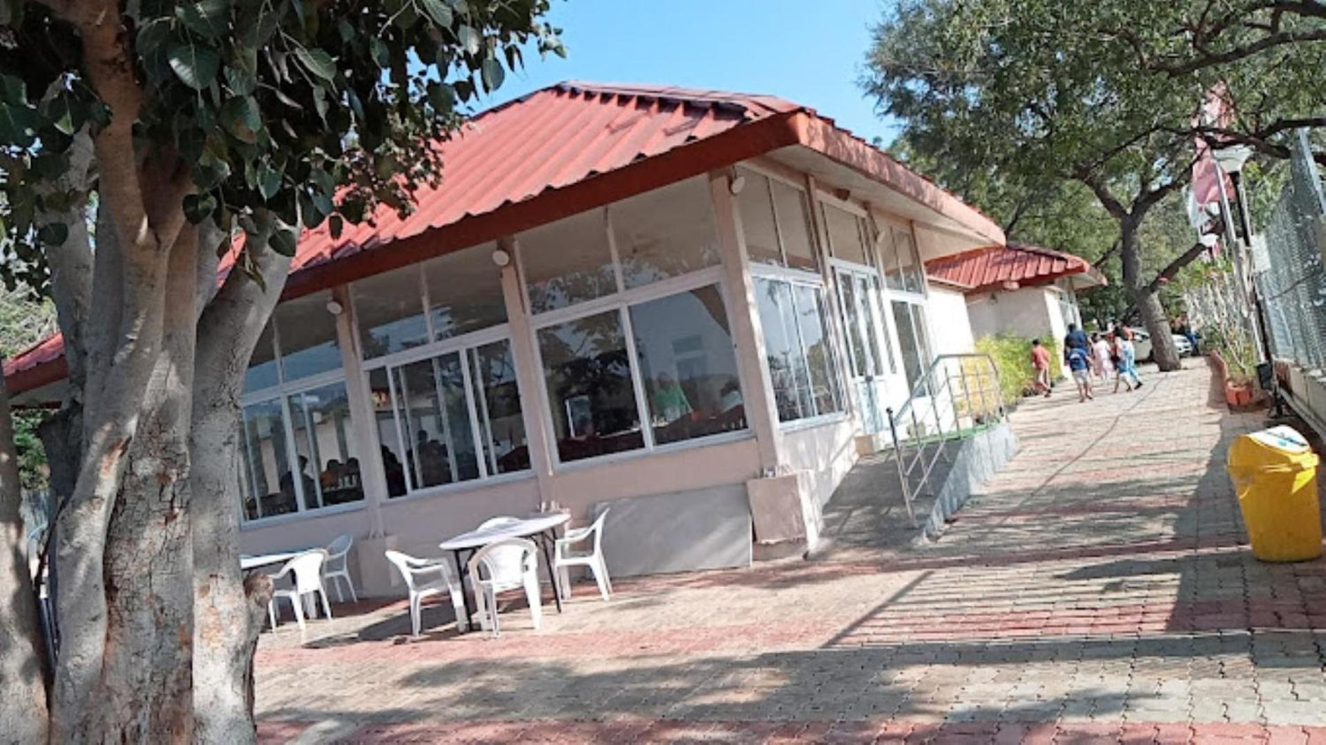 Hotel Haritha , Eegalapenta Srisailam Buitenkant foto